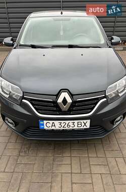 Renault Logan 2017