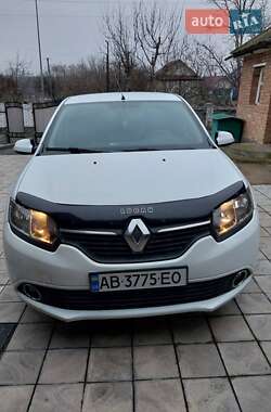 Седан Renault Logan 2015 в Виннице