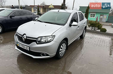 Седан Renault Logan 2014 в Лозовій