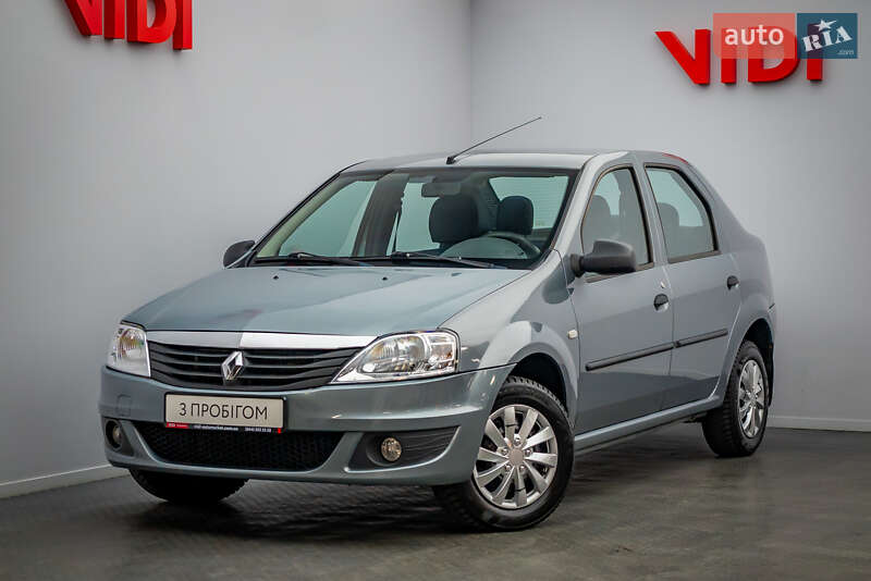 Седан Renault Logan 2010 в Киеве