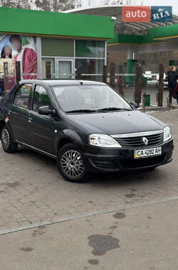 Седан Renault Logan 2010 в Києві