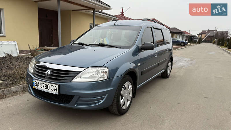 Универсал Renault Logan 2010 в Светловодске