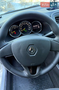 Седан Renault Logan 2015 в Ковелі