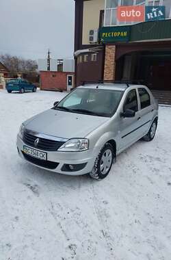 Седан Renault Logan 2011 в Виннице