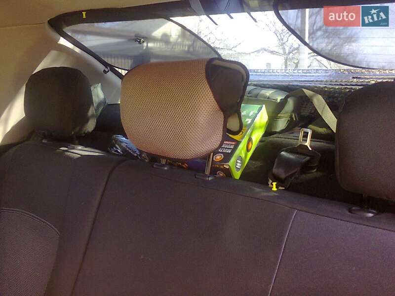 Седан Renault Logan 2021 в Каневе