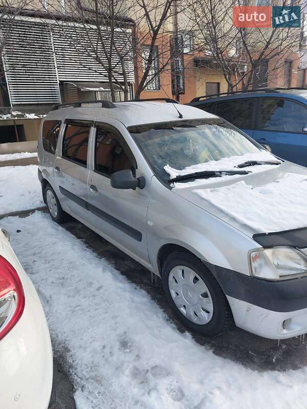 Седан Renault Logan 2008 в Києві