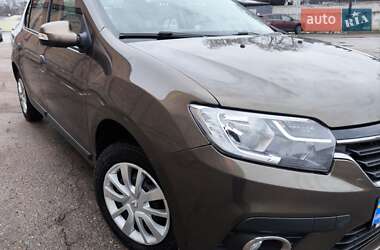 Седан Renault Logan 2019 в Чернігові