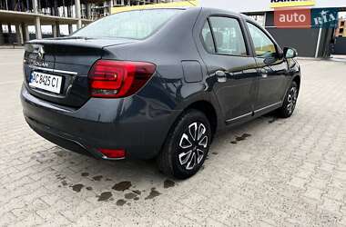 Седан Renault Logan 2017 в 