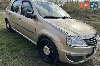 Renault Logan 2012 Renault Logan 2012