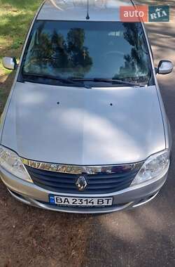Седан Renault Logan 2011 в 