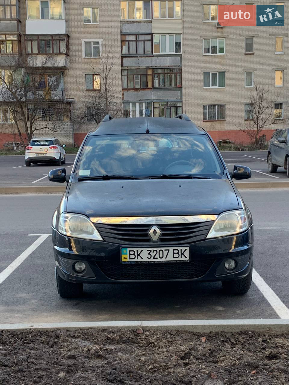 2010 Renault Logan - мініатюра 15