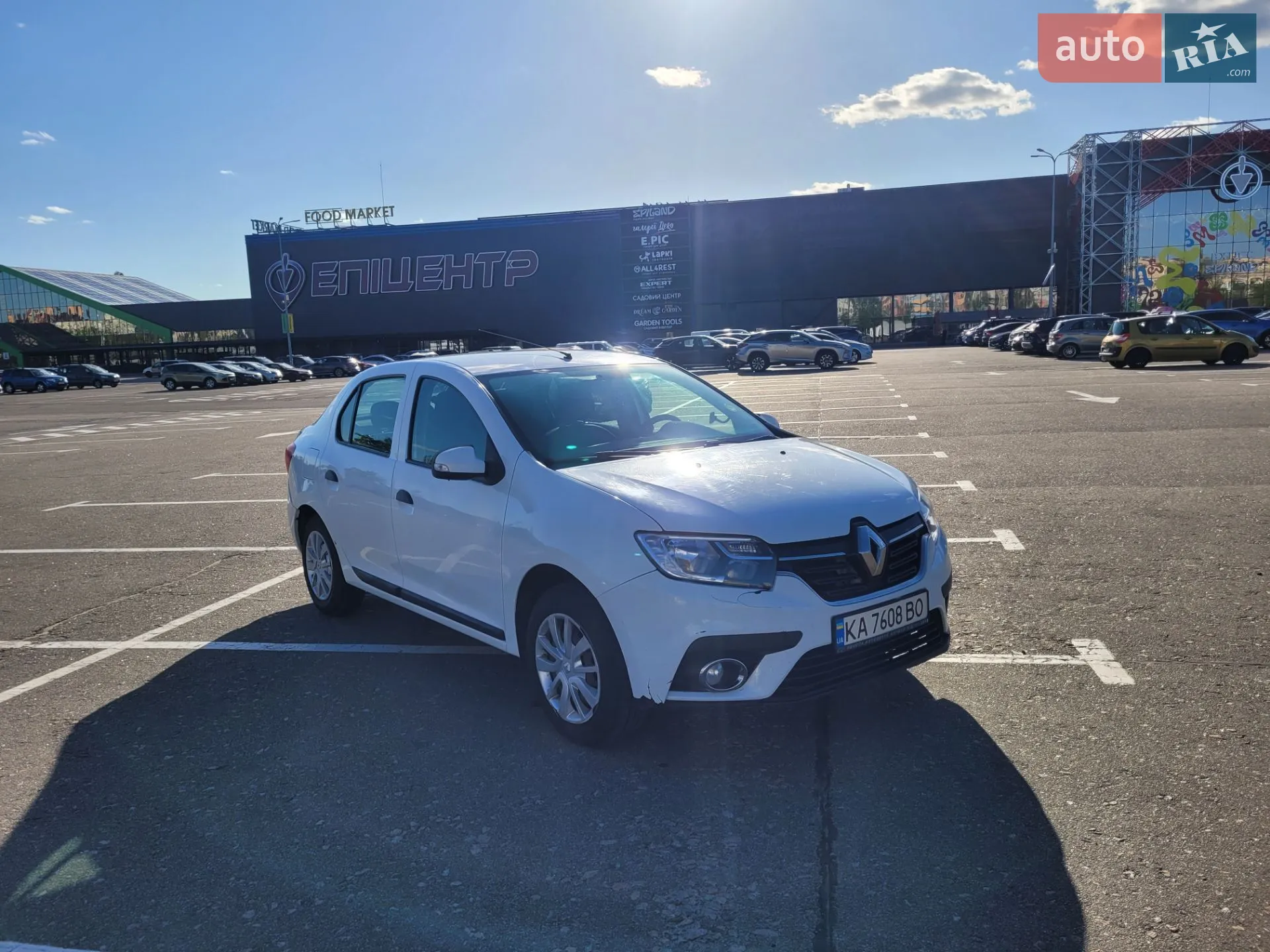 2017 Renault Logan - мініатюра 6