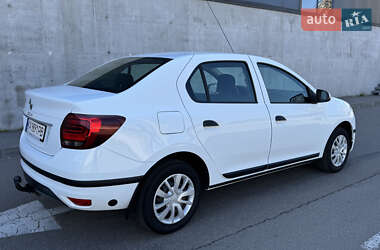 Седан Renault Logan 2019 в 