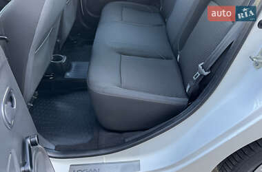 Седан Renault Logan 2019 в 
