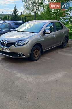 Renault Logan 2013
