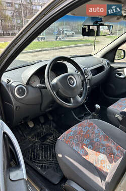 Універсал Renault Logan 2010 в 