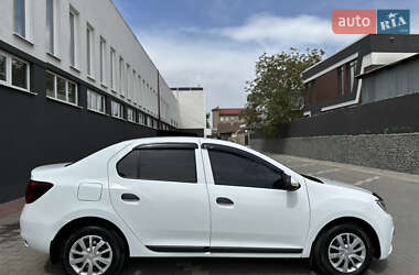 Седан Renault Logan 2019 в 