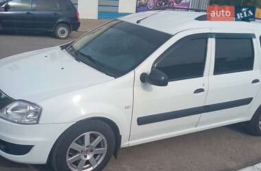 Универсал Renault Logan 2012 в 