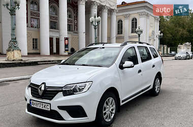 Универсал Renault Logan 2017 в 
