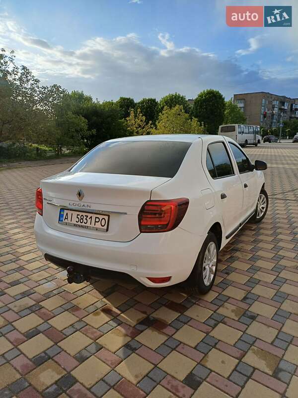 Седан Renault Logan 2017 в Ладижині