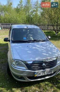 Renault Logan 2012 Renault Logan 2012