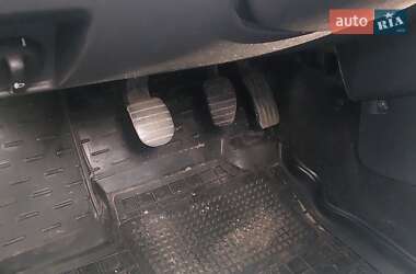 Седан Renault Logan 2009 в Чернигове