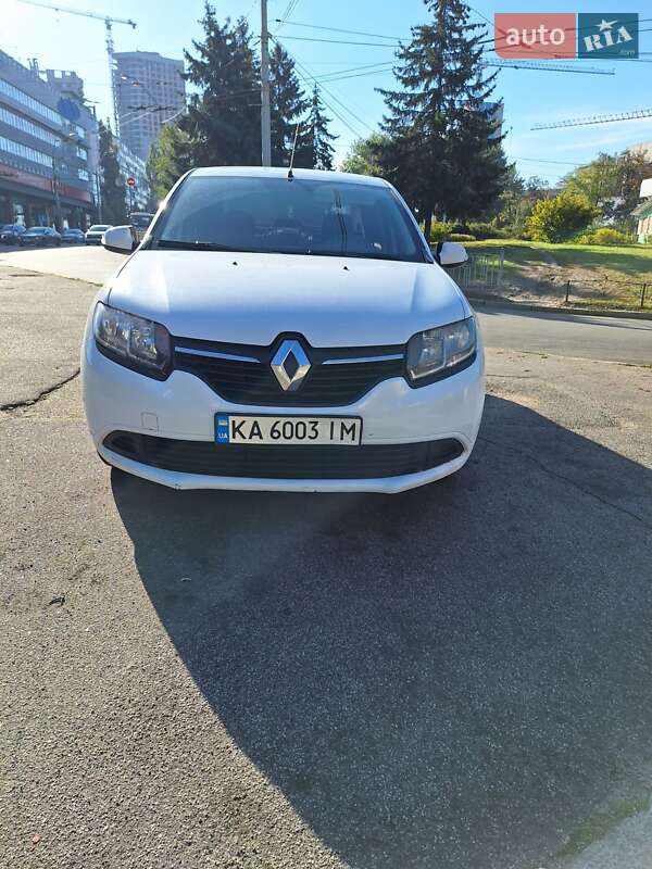 Renault Logan 2013