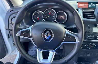 Седан Renault Logan 2019 в 