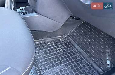 Седан Renault Logan 2019 в 