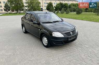 Седан Renault Logan 2011 в Теплике