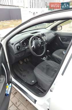Седан Renault Logan 2020 в 