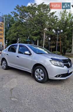 Седан Renault Logan 2013 в Одессе