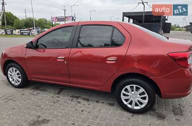 Седан Renault Logan 2016 в 