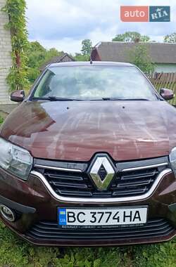 Седан Renault Logan 2017 в 