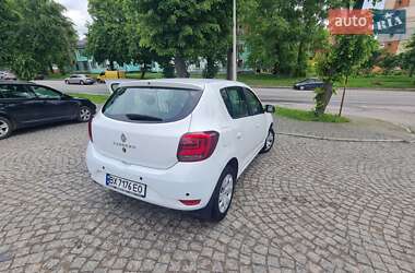 Седан Renault Logan 2020 в 