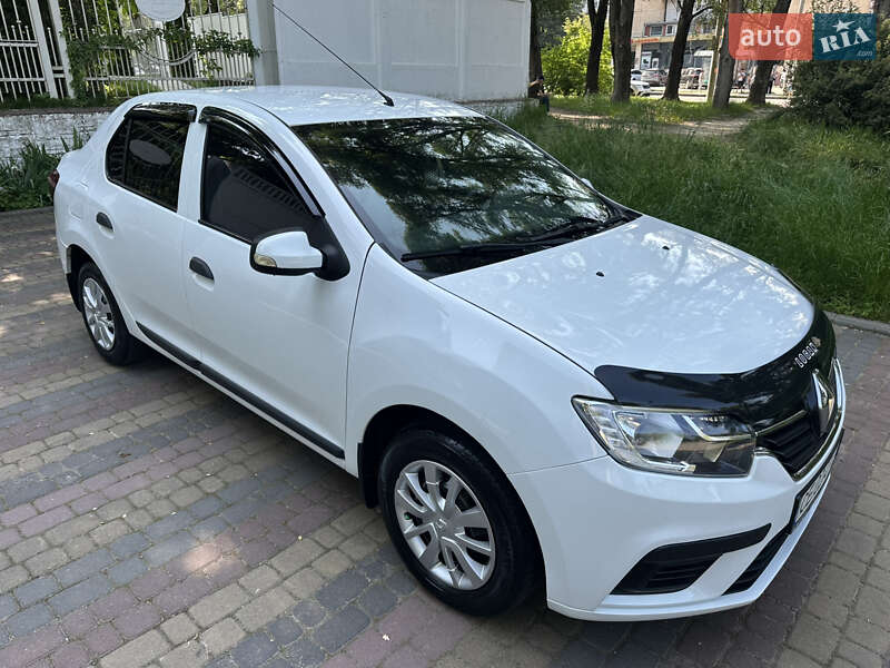 Седан Renault Logan 2019 в Черновцах