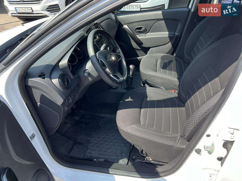 Седан Renault Logan 2021 в Києві