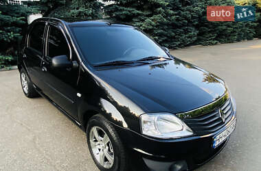 Седан Renault Logan 2009 в Одесі