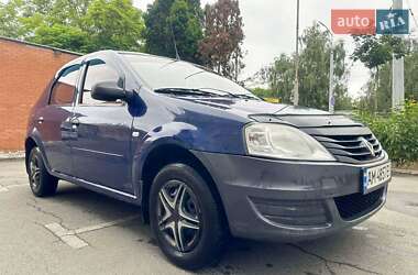 Седан Renault Logan 2009 в Киеве