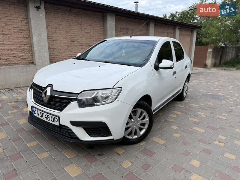 Renault Logan 2017