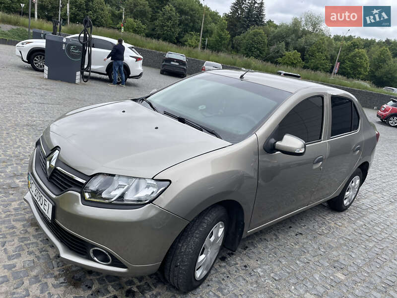 Renault Logan 2014