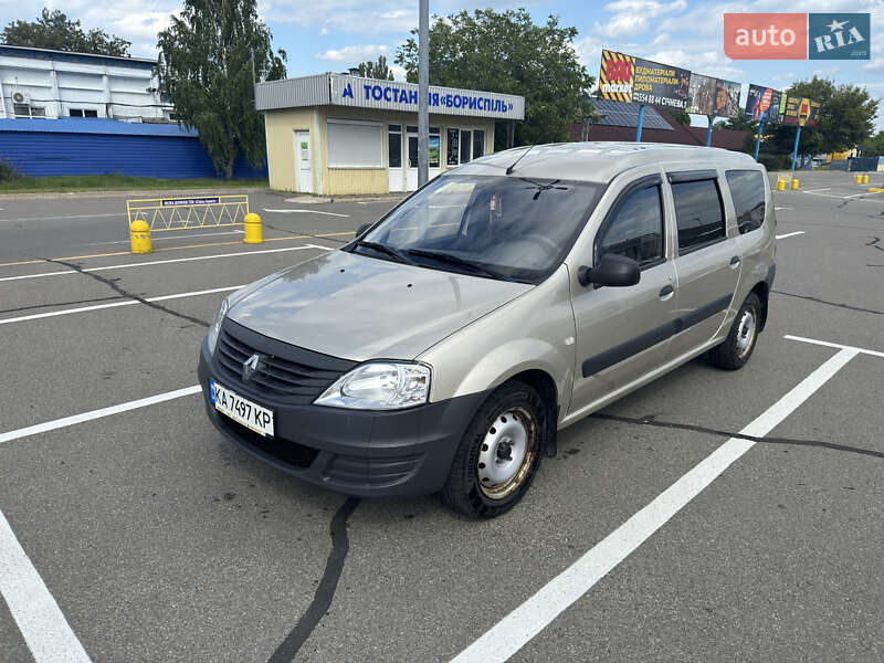 Renault Logan 2012