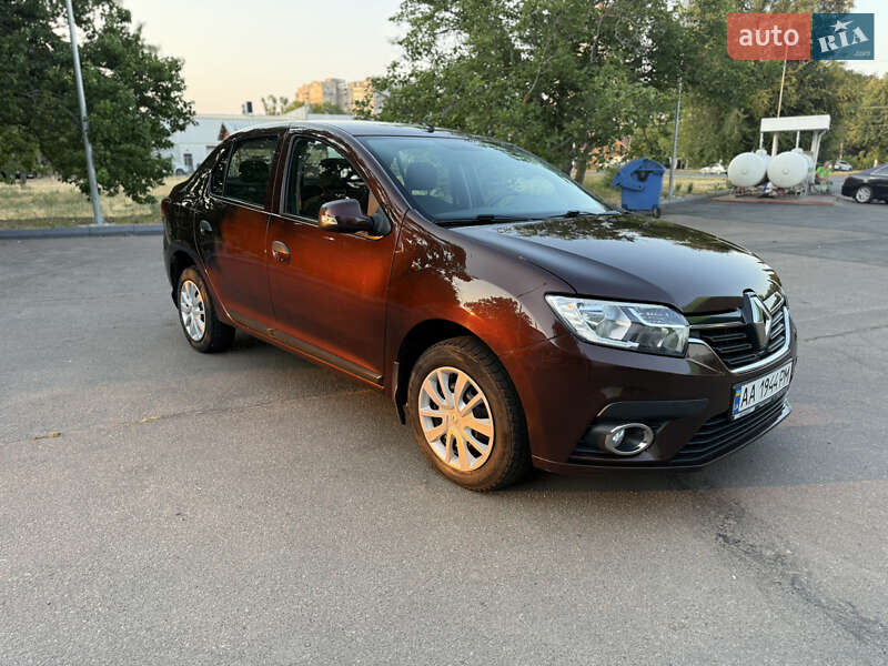 Renault Logan 2017