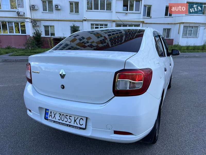 Седан Renault Logan 2013 в Харкові
