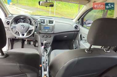 Седан Renault Logan 2019 в 