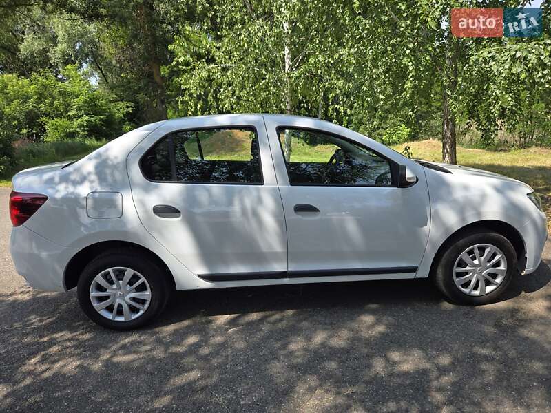 Седан Renault Logan 2019 в Миргороді