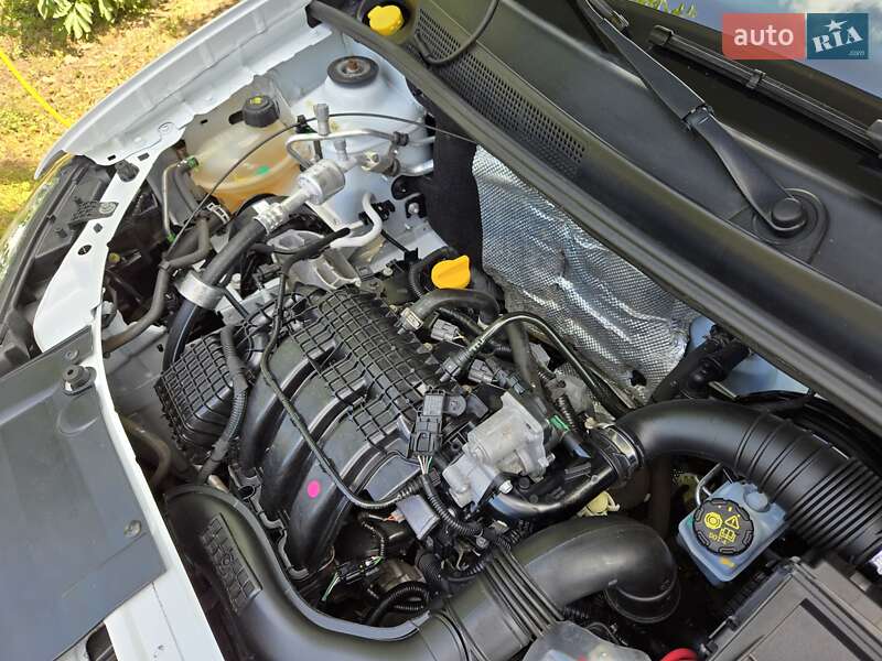 Седан Renault Logan 2019 в Миргороді