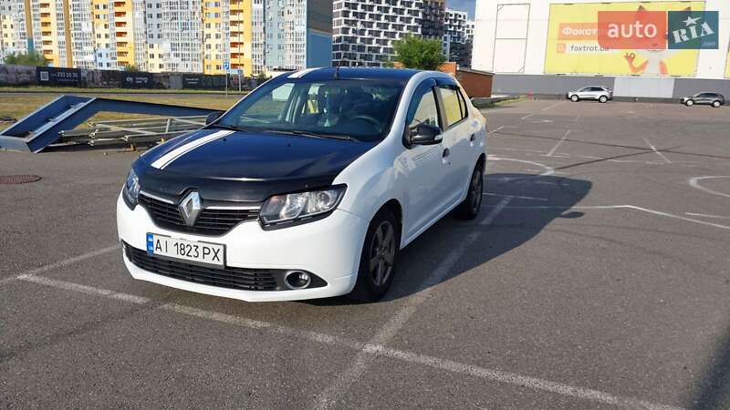 Renault Logan 2016