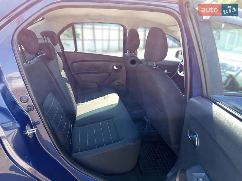 Седан Renault Logan 2020 в Киеве