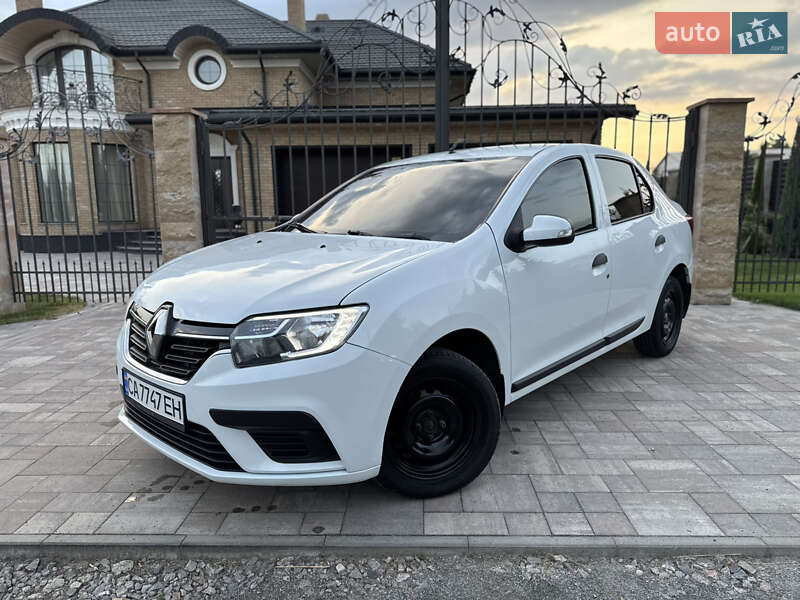 Седан Renault Logan 2017 в Умани